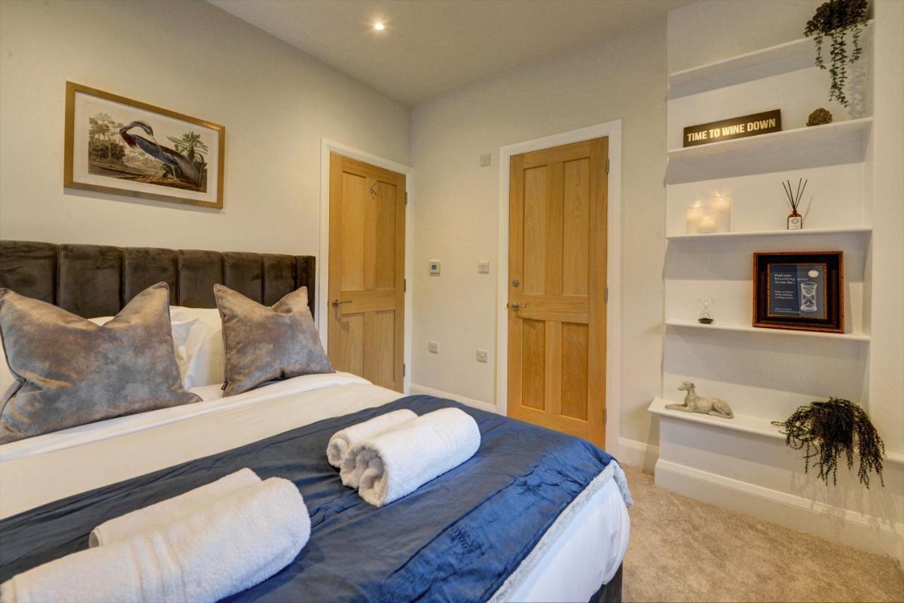 The Penthouse - Allocated Parking With Views * Ripon