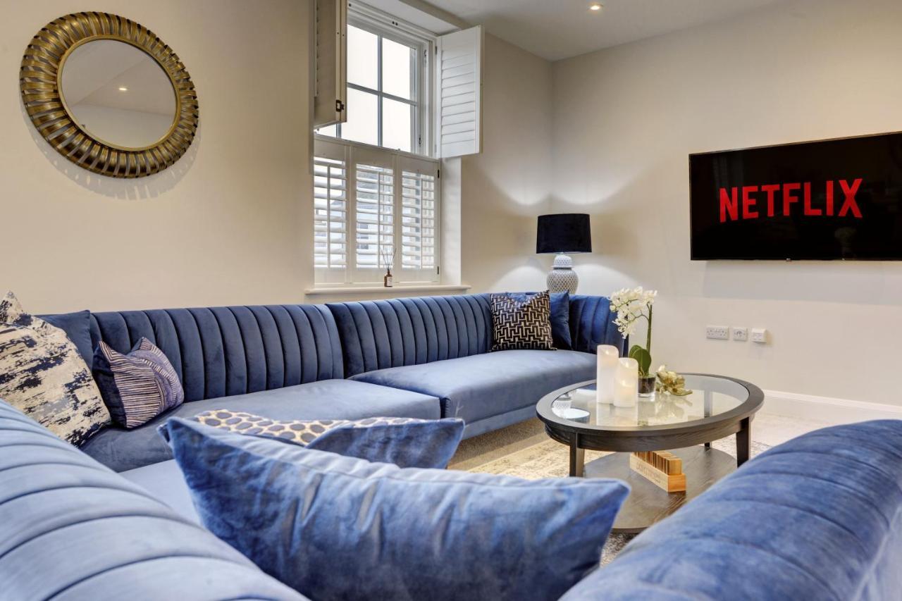 The Penthouse - Allocated Parking With Views * Рипон